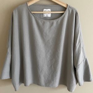Jamie + the Jones Raw Silk T Top Light Gray Grey Small